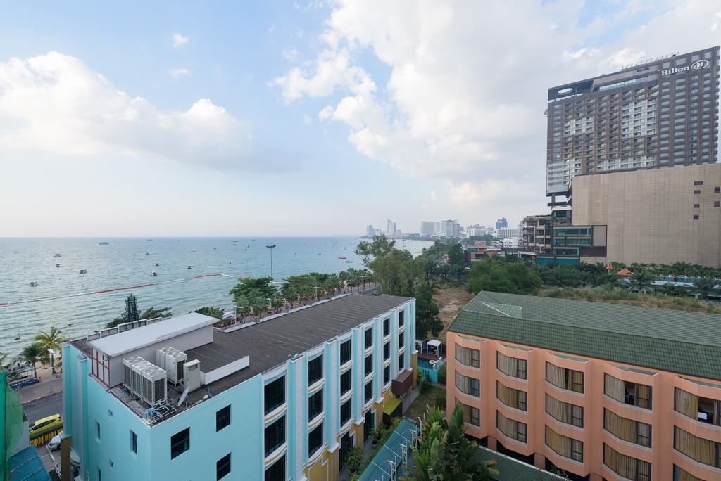 Deep Blue Z10 Pattaya Exterior foto