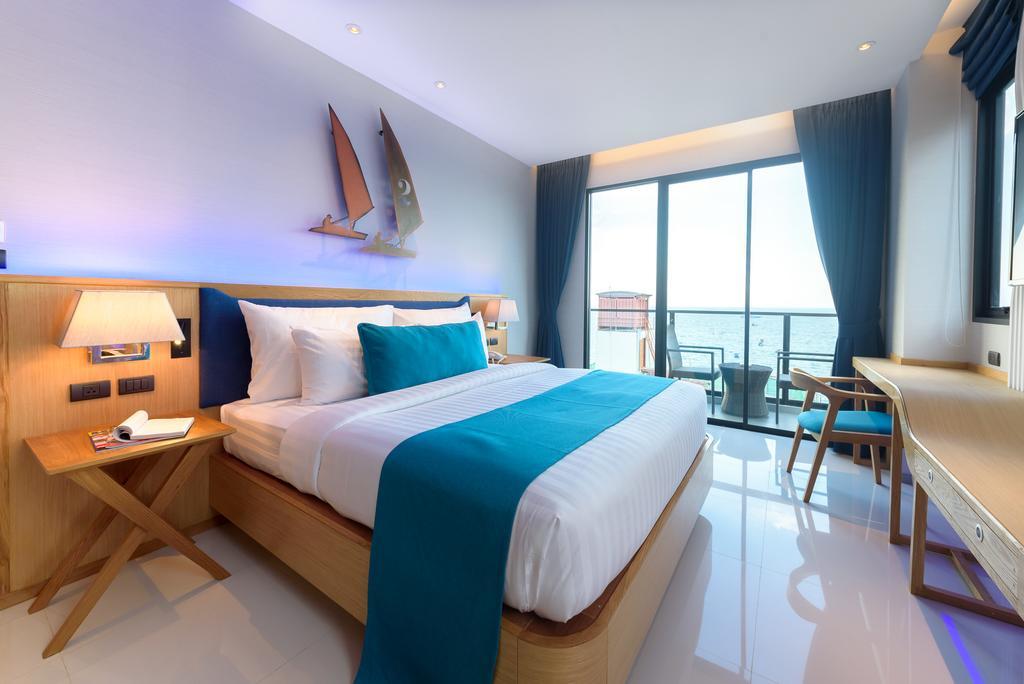 Deep Blue Z10 Pattaya Exterior foto