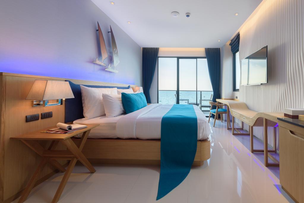 Deep Blue Z10 Pattaya Exterior foto