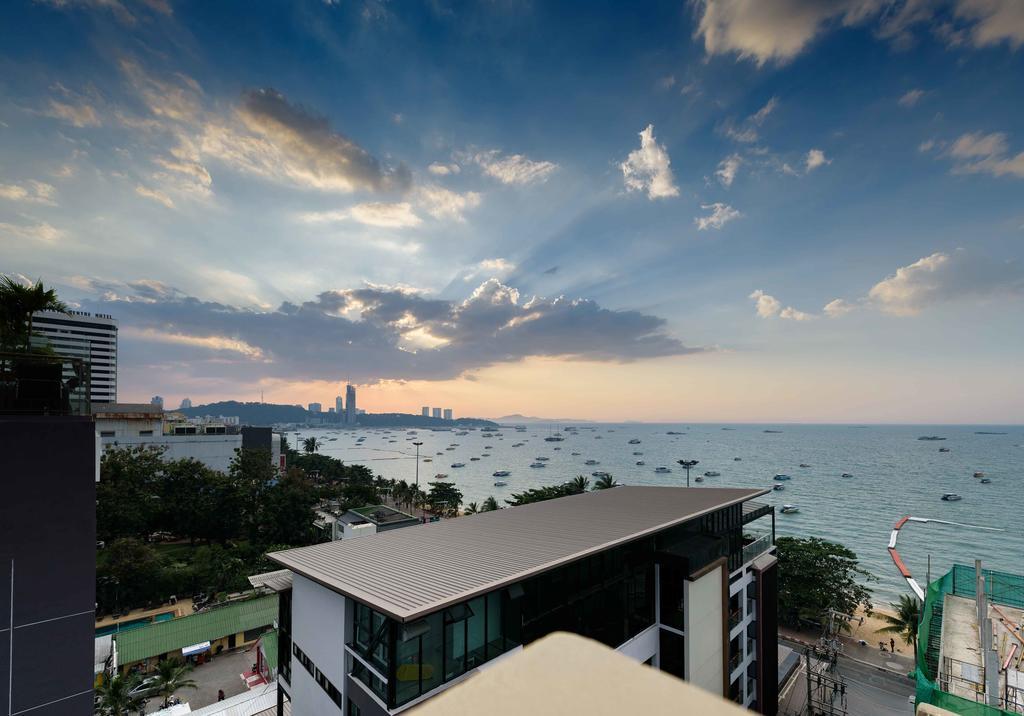 Deep Blue Z10 Pattaya Exterior foto