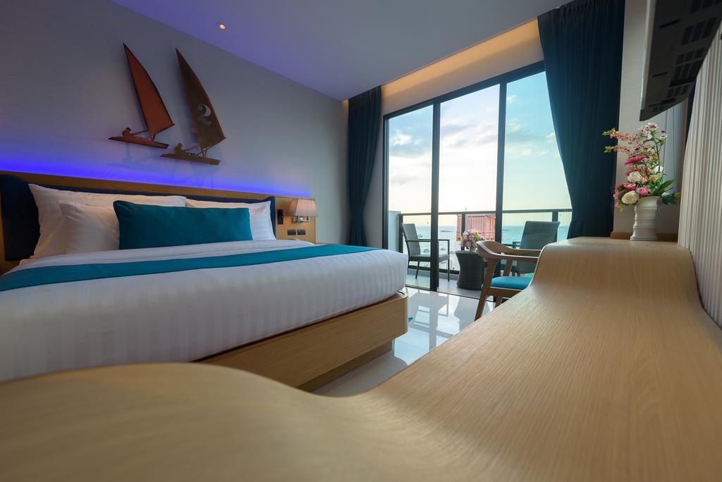 Deep Blue Z10 Pattaya Exterior foto